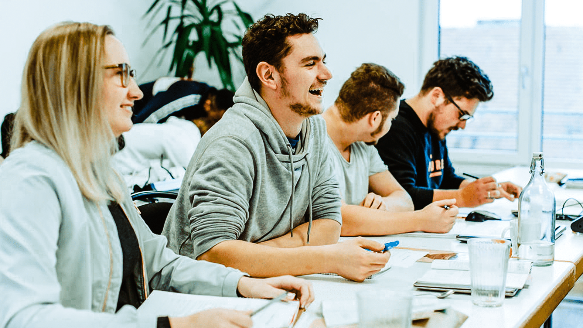 THS. website_startseite_headerbild1 Ausbildung von THS.Studenten